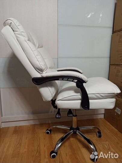 Кресло руководителя новое с бесплатной доставкой