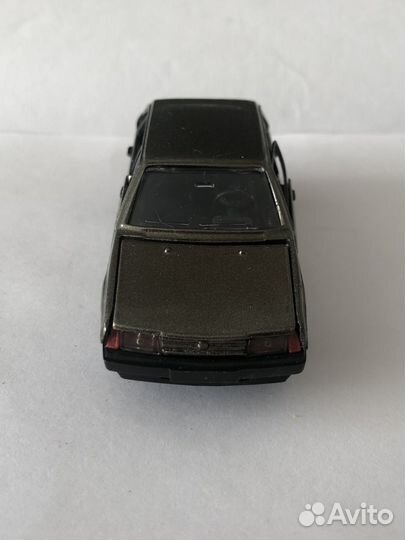 Модель 1:43 ваз-2109