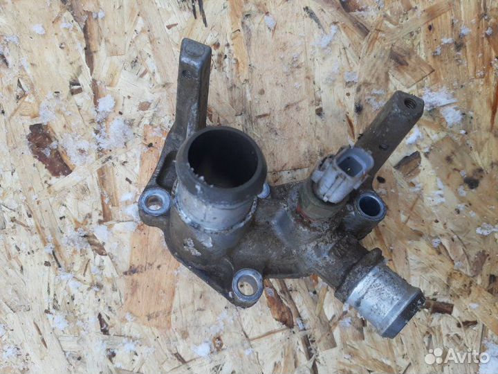 Корпус термостата Ford Fusion 1.4 fxja 2009