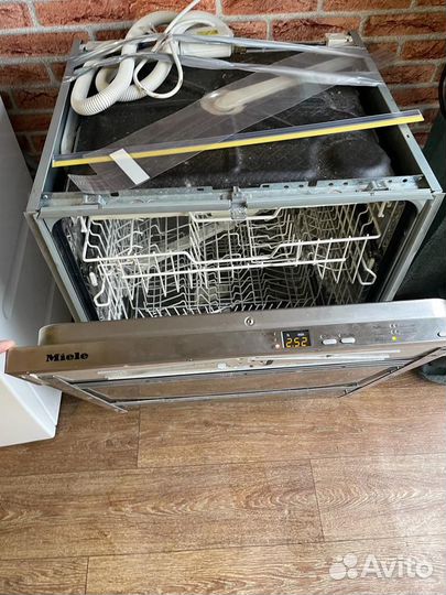 Посудомоечная машина Miele Германия