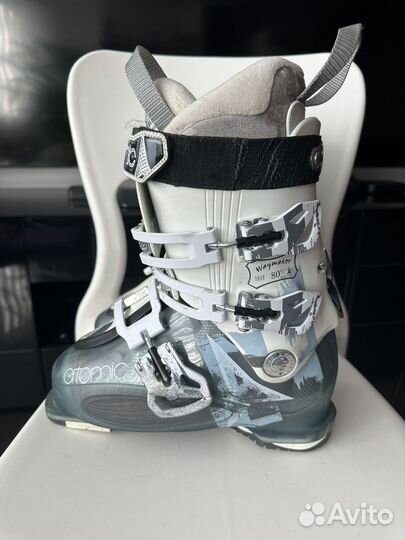 Горнолыжные ботинки женские 24-24.5