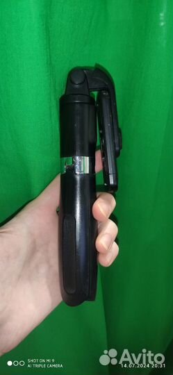 Монопод, трипод, селфи-палка с Bluetooth-кнопкой