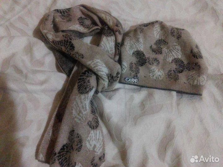 Женский шарф с шапкой
