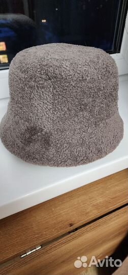 Шляпа зимняя женская