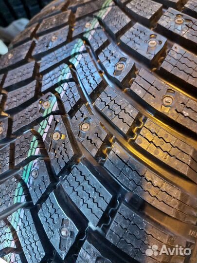 Continental IceContact 3 215/55 R17 98T