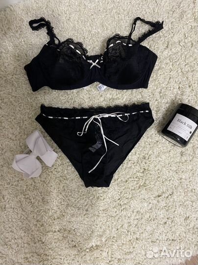 Комплект белья intimissimi