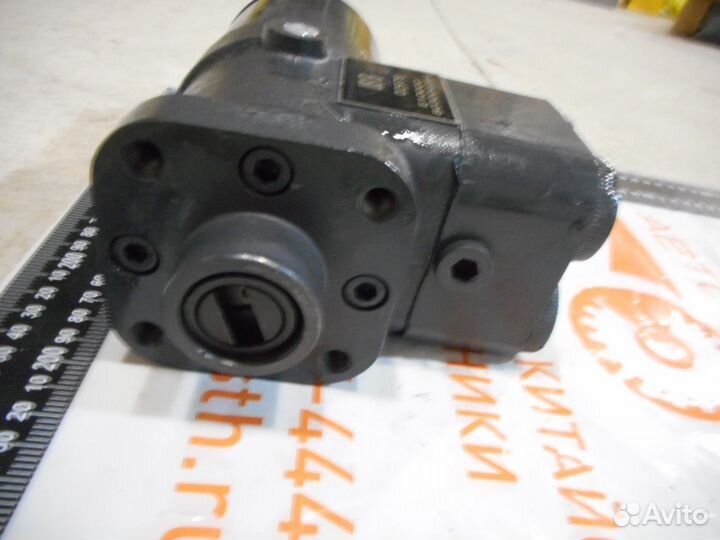 Насос-дозатор (шпонка) TLF1-E1000C xcmg LW500F 803