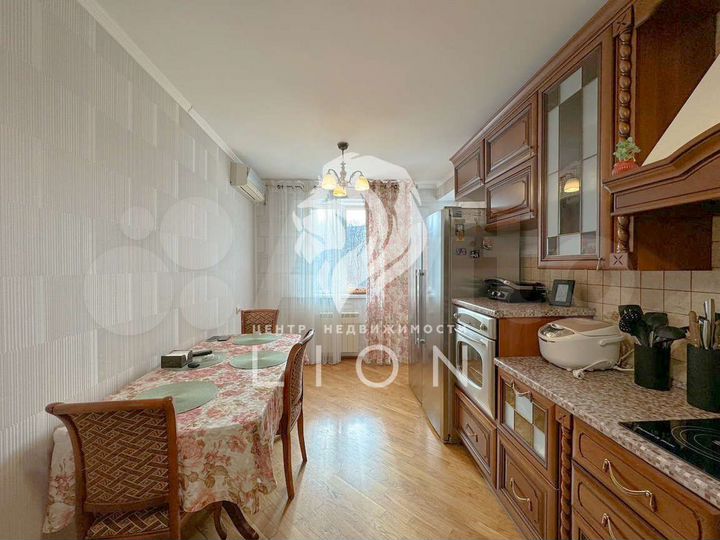 3-к. квартира, 93,9 м², 5/6 эт.