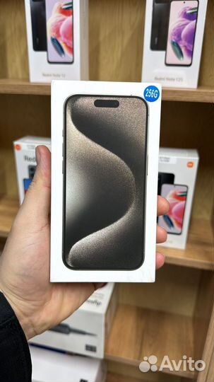 iPhone 15 Pro, 256 ГБ
