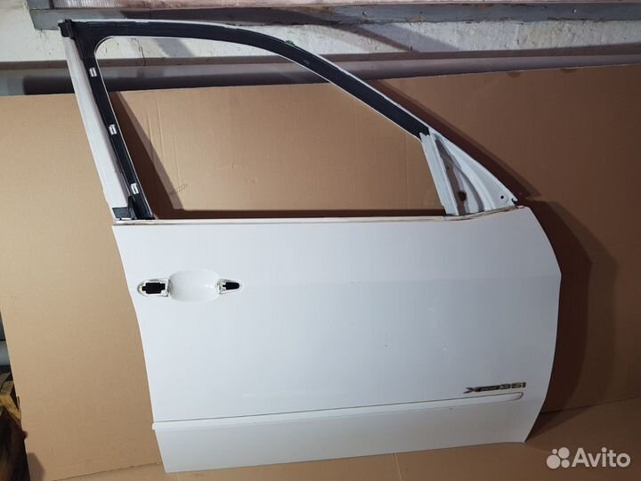 Дверь передняя правая Bmw X5 E70 N55B30 2011