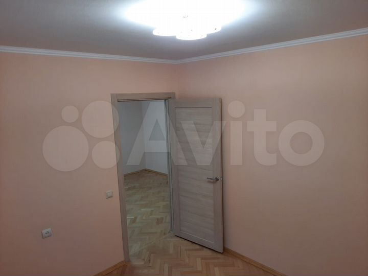 3-к. квартира, 52 м², 3/9 эт.