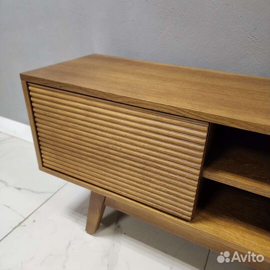 Тумба под Тв