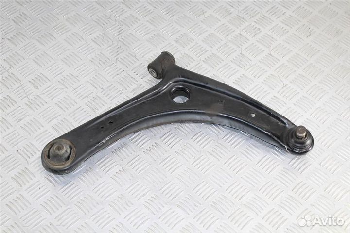 Рычаг передний правый Mitsubishi Outlander XL (CW