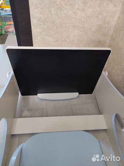 Детский стол и стул