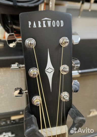 Parkwood W81-BKS TA трансакустическая гитара