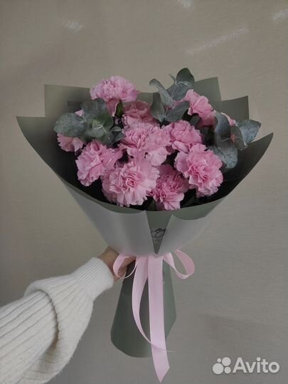 Букеты из живых роз в наличии