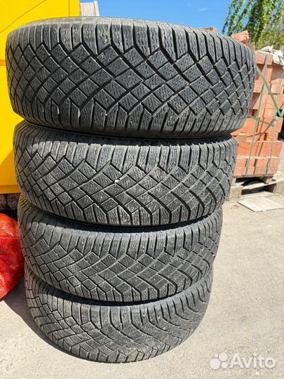 Continental ContiVikingContact 7 SUV 225/65 R17 106T