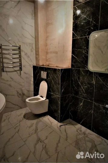 Кафельщик укладка плитки в ванне на пол стены