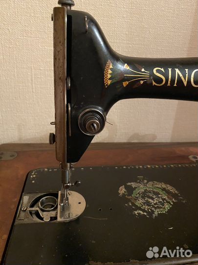 Швейная машинка зингер ножная