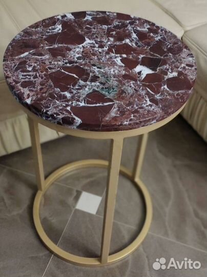 Дизайнерский столик из Натурального Мрамора