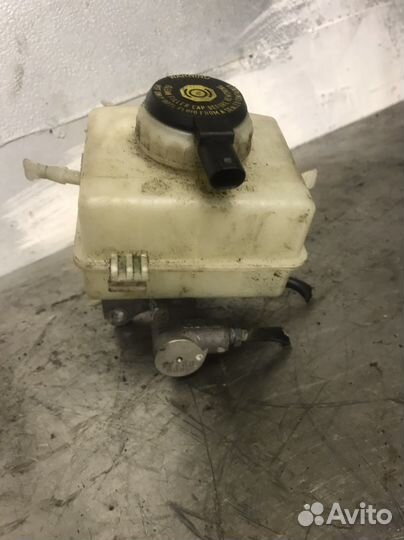 Гтц главный тормозной цилиндр BMW X5 X6 E70 E71