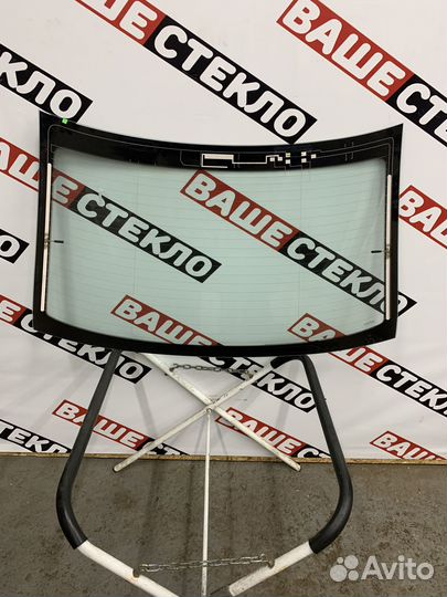 Заднее стекло на Honda Civic 8 4D Замена