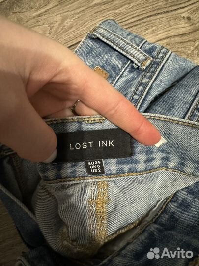 Джинсы широкие