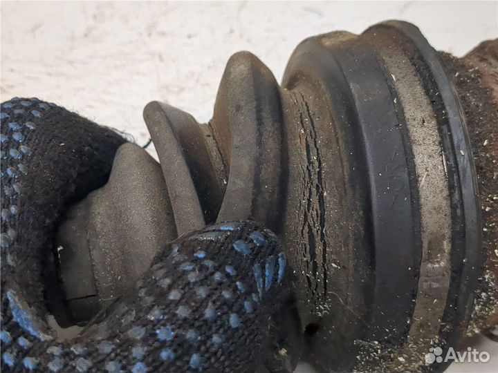 Полуось Suzuki Grand Vitara, 2004