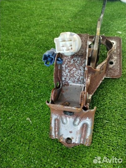 Педаль тормоза Toyota Harrier GSU30 2GR-FE