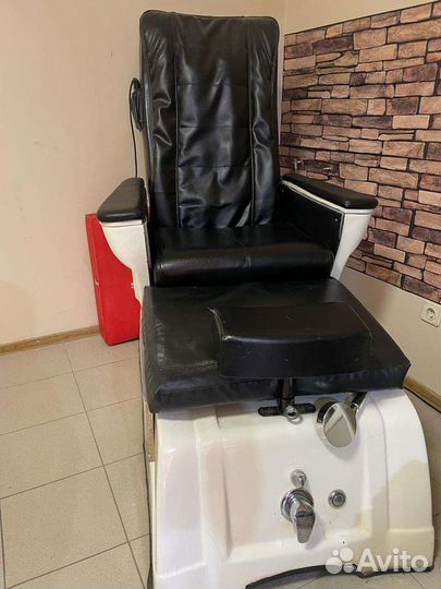 Массажное кресло