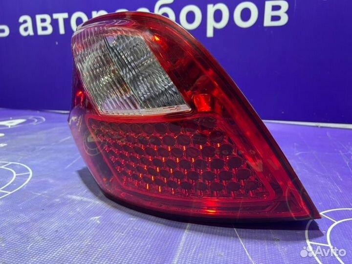 Фонарь задний правый Kia Ceed ED G4FA 2011