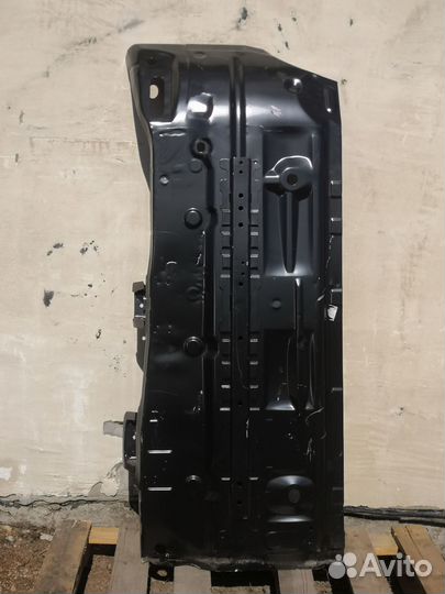 Панель пола левая Nissan Qashqai J11