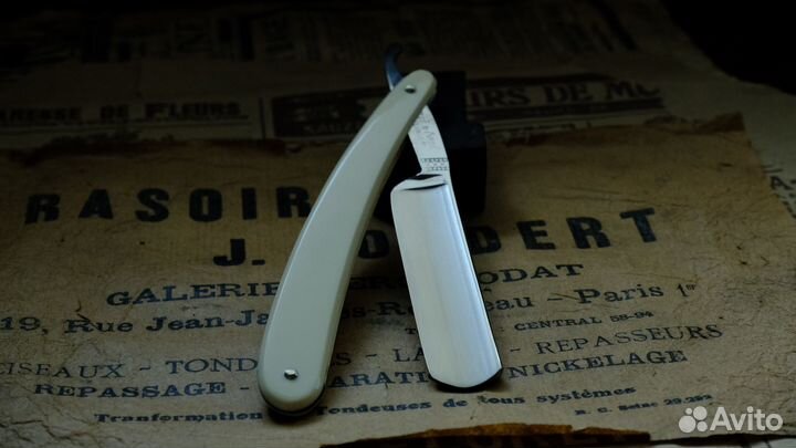 Опасная бритва Charlex. 50 Charles Hake. Brussels