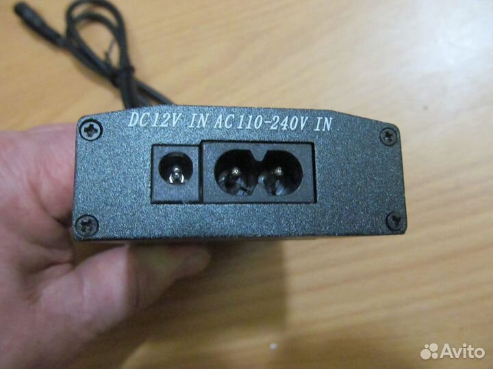 Зарядка для ноутбуков универсальная