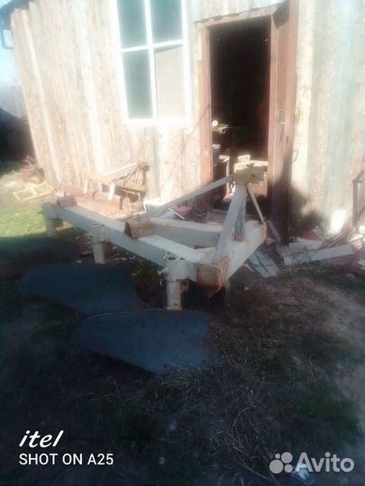 Плуг Палехагромаш 3-х корпусной 3x35, 2012