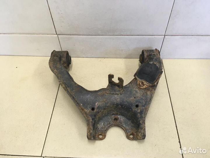 Рычаг передний верхний правый L200 (KB) 2006-2016