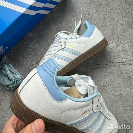 Кроссовки женские Adidas Samba