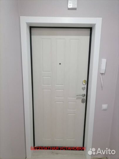 Дверь входная в квартиру с установкой