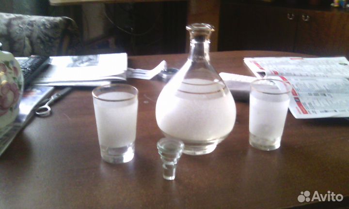 Графин стакан стекло