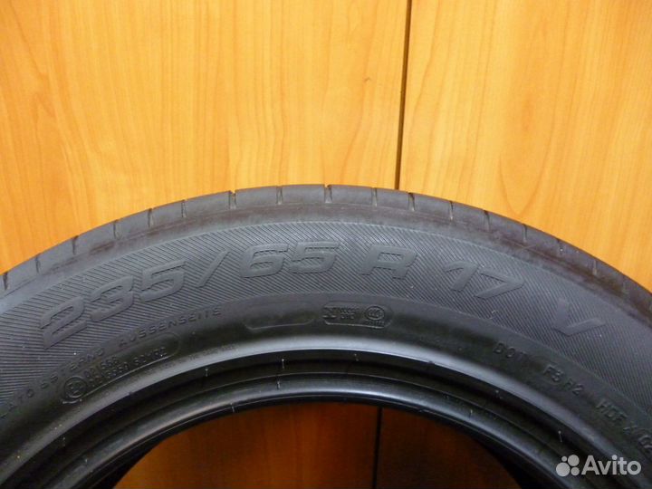 Michelin Latitude Diamaris 235/65 R17