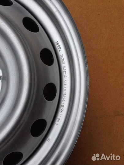 Продам комплект дисков состояние новых R16 5x114,3