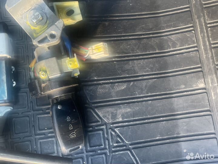 Эбу блок управления двигателем на kia ceeb 2