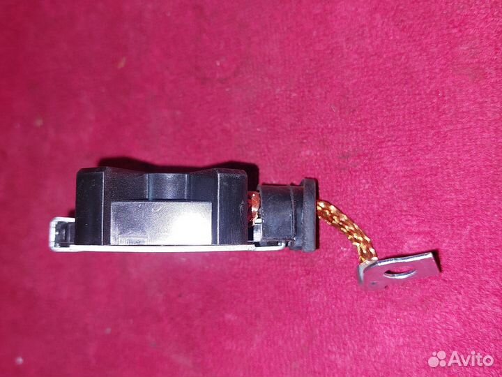 Щеточный узел а\м ваз 2110-21083-21214 стартера el