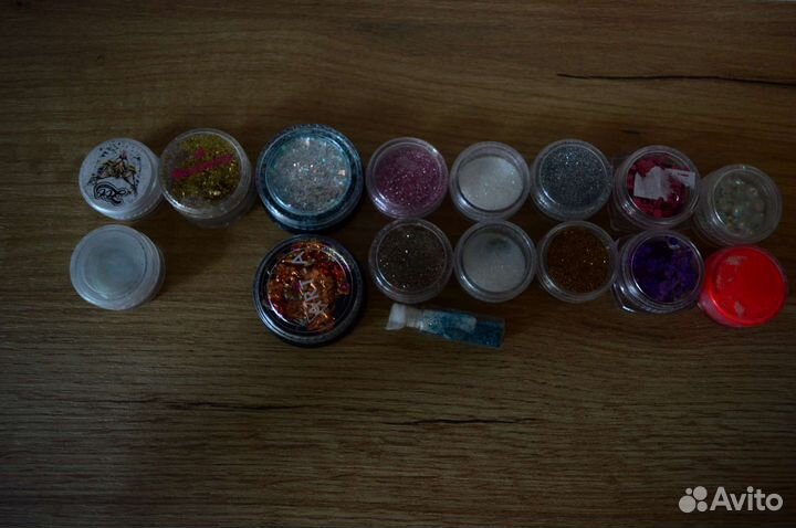 Для дизайна ногтей