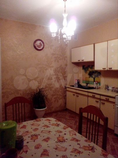 4-к. квартира, 101 м², 10/10 эт.