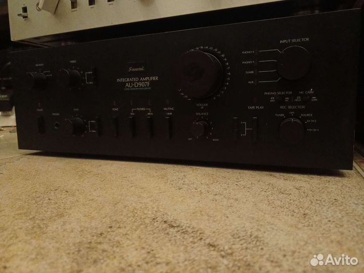 Усилитель Sansui AU-D907F