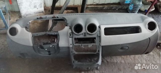 Торпедо Рено Логан (после 2010г)