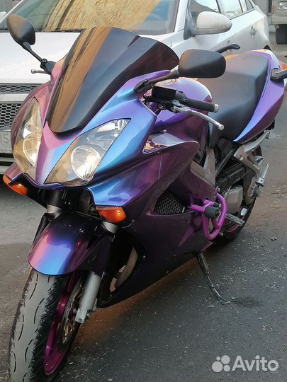 Продам vfr800