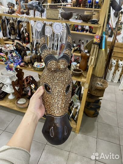 Маска интерьерная, ручной работы из дерева