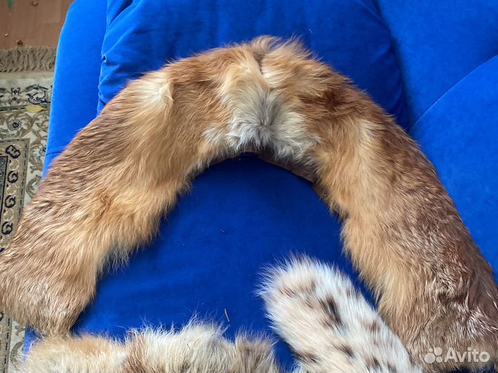 Мех. Меховой воротник лиса и крашеный песец